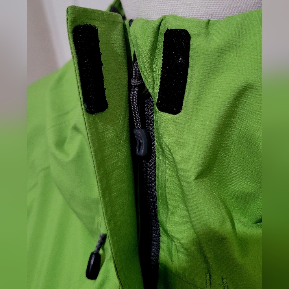 REI Bright Green Hooded Rain Jacket | Size Medium - Picture 5 of 9